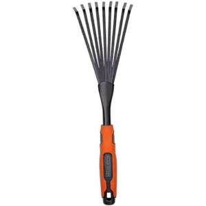 Black & Decker Ručná hrablíka s pogumovanou rukoväťou