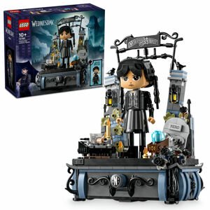 Figúrka LEGO® Wednesday Addams 76780