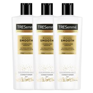 TRESemmé Keratin Smooth kondicionér na vlasy so sklonom ku krepov...